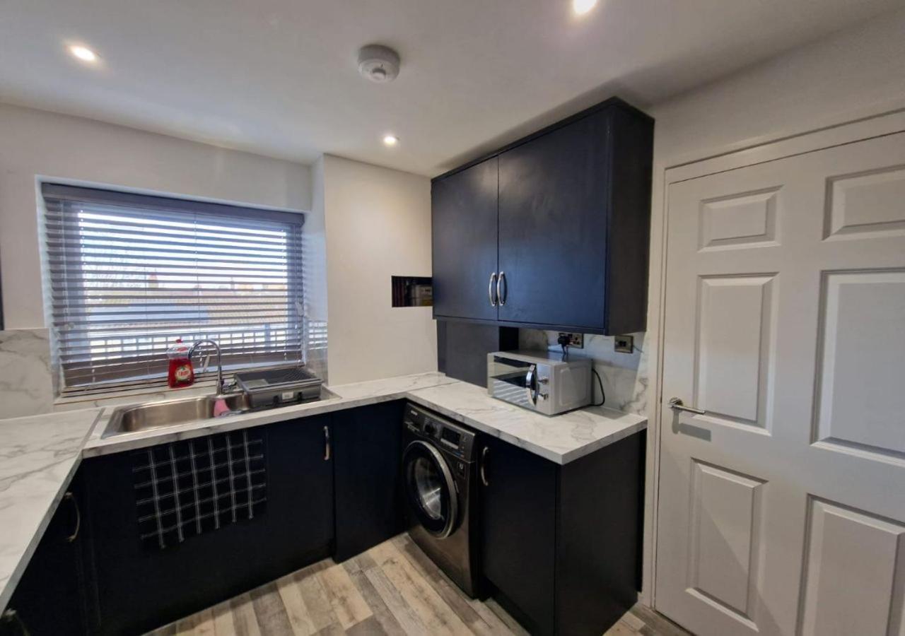 Private Room In London Enfield With Parking المظهر الخارجي الصورة