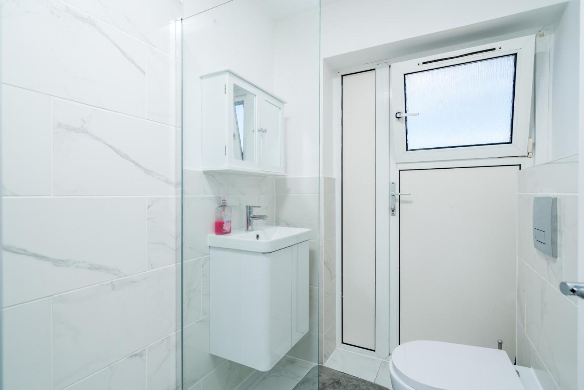 Private Room In London Enfield With Parking المظهر الخارجي الصورة